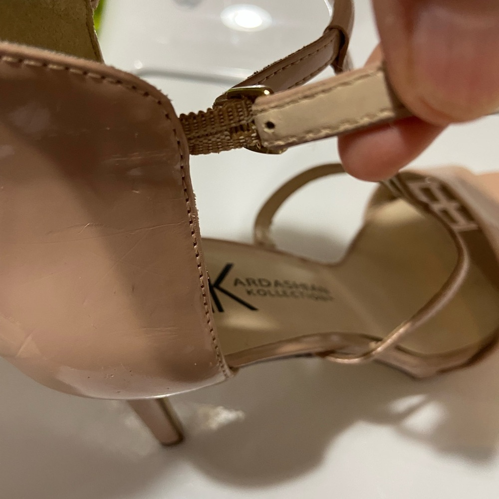 Kardashian Kollection Helen Nude stiletto heels/open toe size 9 & ankleT strap - Picture 5 of 13